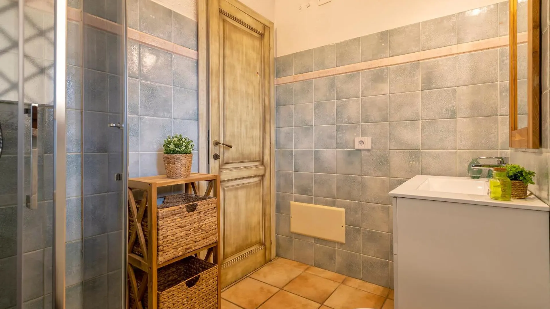 Exclusive Apartment San Teodoro Center Italy